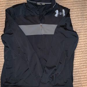 Under Armour lightweight zip up XL
